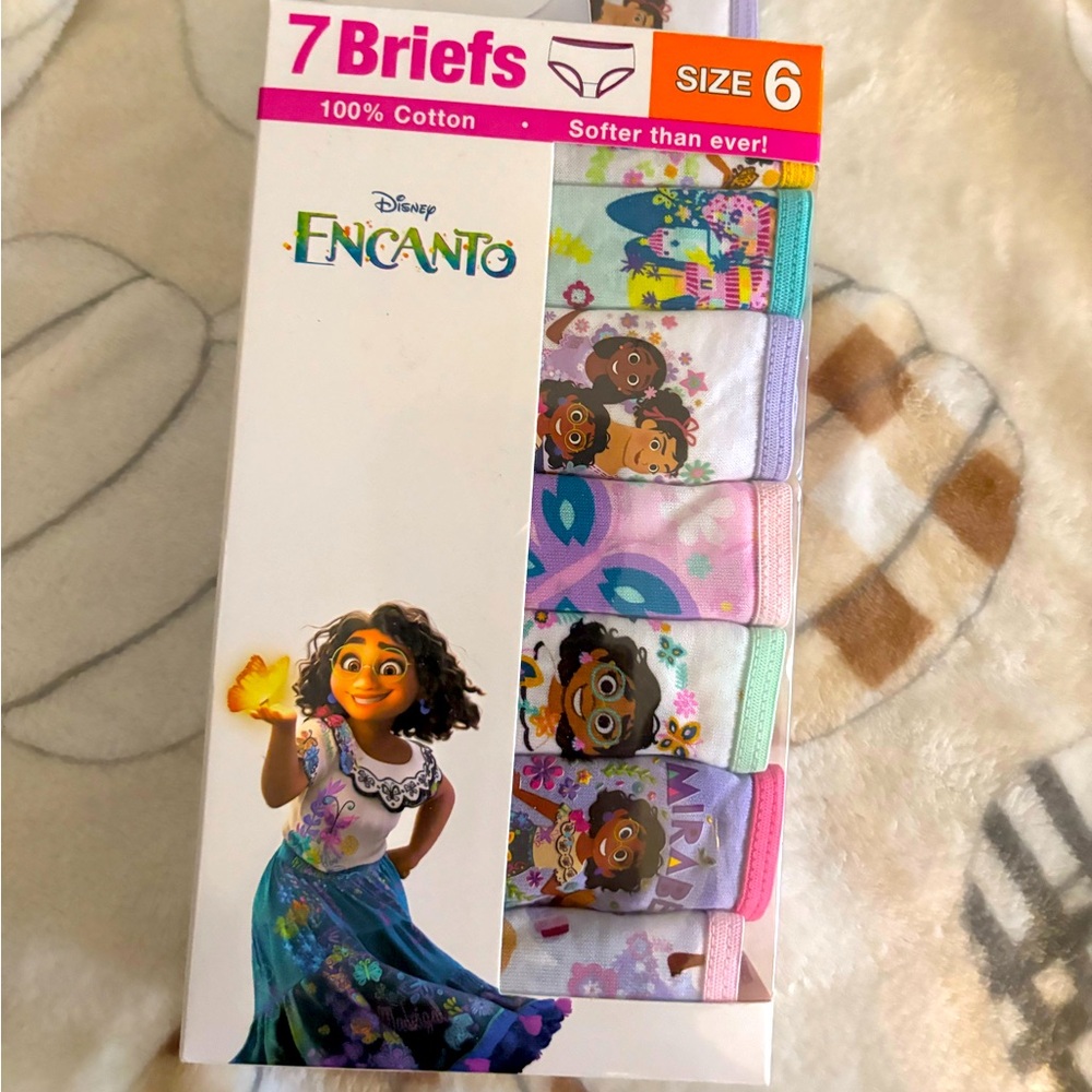 Disney Encanto Girls Underwear Size 6 - 2 pack